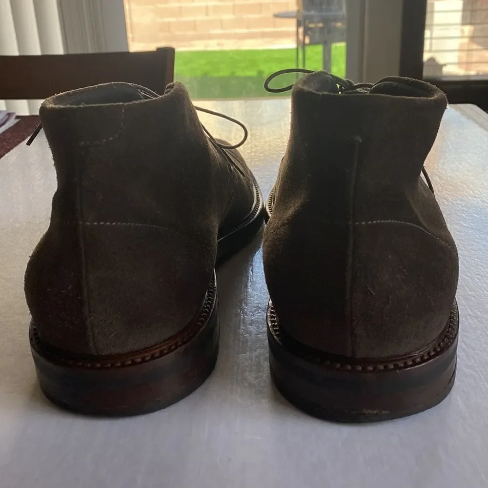BOSS by Hugo Boss Men’s Suede Leather Chukka Boots Sz 13. Made in Italy